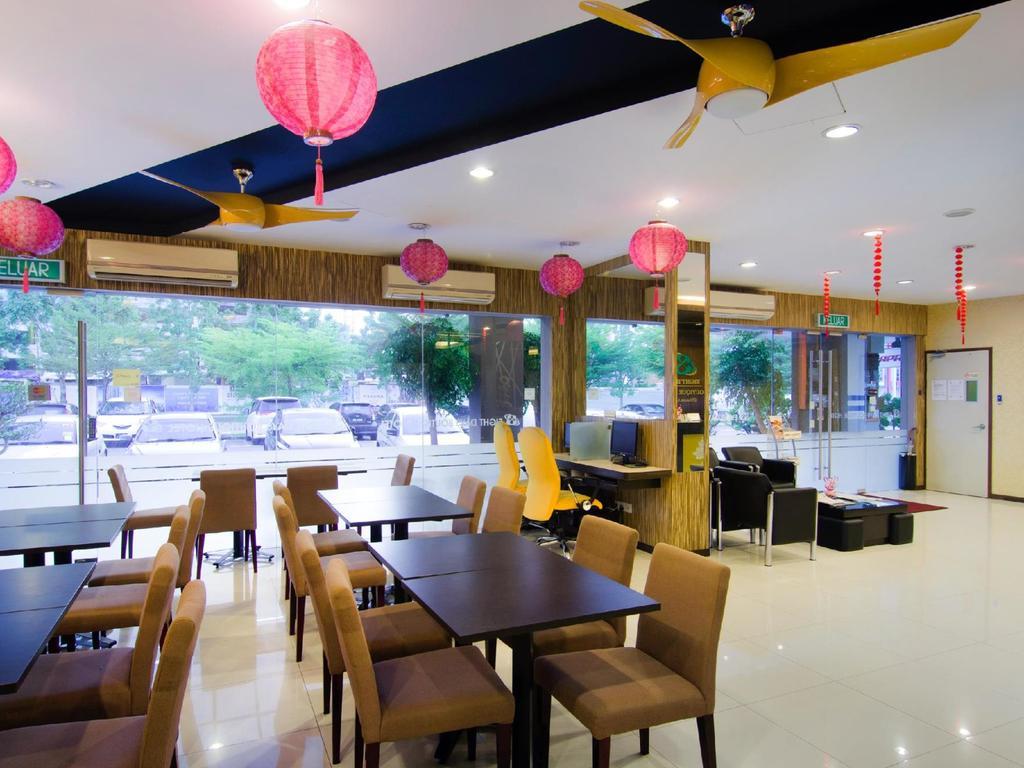 Eight Days Boutique Hotel - Mount Austin Johor Bahru Luaran gambar