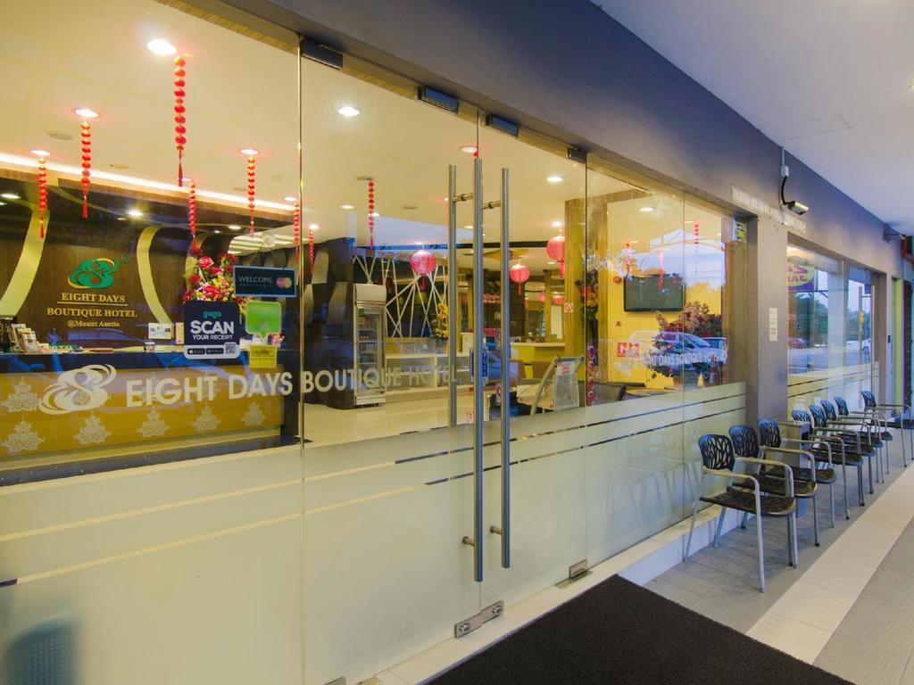Eight Days Boutique Hotel - Mount Austin Johor Bahru Luaran gambar